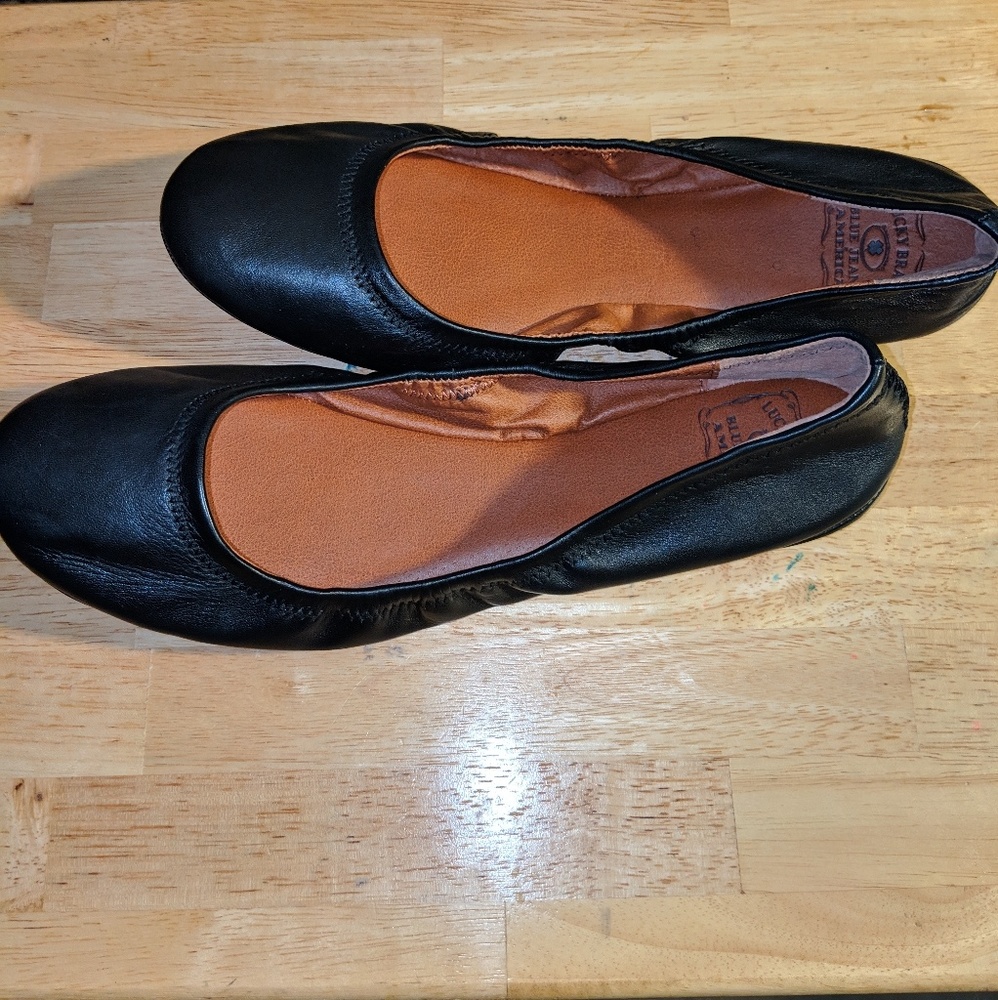 Black Ballerina Flats